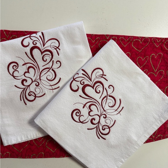 Valentines celebration dish towels. - Picture 4 of 9